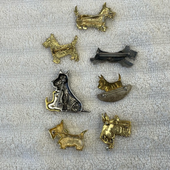 Lot of 7 Adorable Terrier Pins - Picture 5 of 6